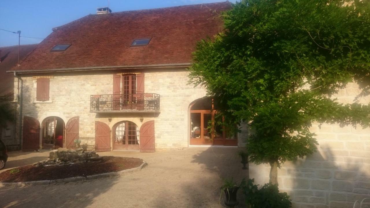 Le Vieux Pressoir Apartment Saint-Germain-lès-Arlay Exterior photo